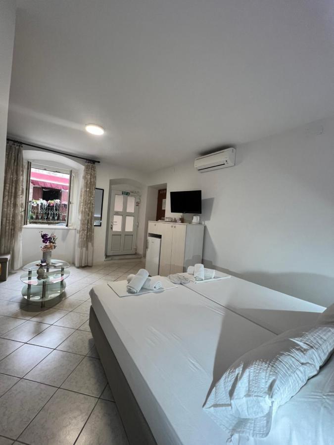 Residence Bella Stari Grad  Eksteriør billede
